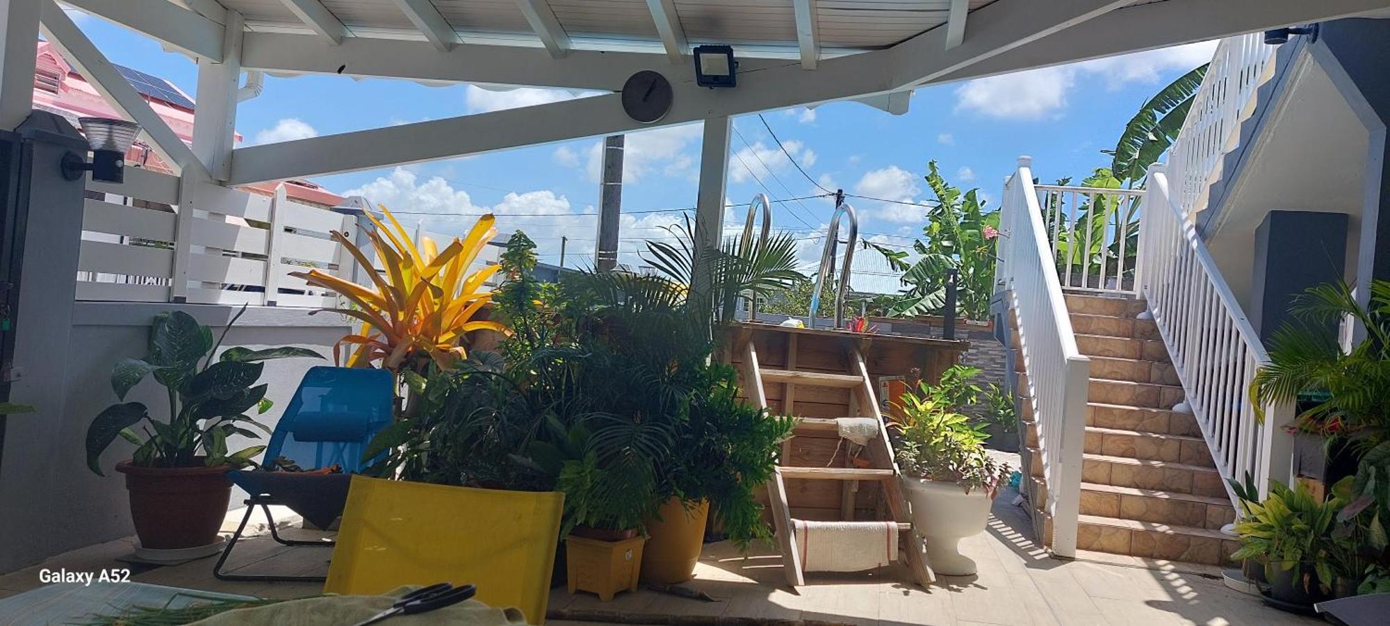 Haut De Villa Agreable Et Paisible Climatise, Wifi Anse-Bertrand Exterior foto
